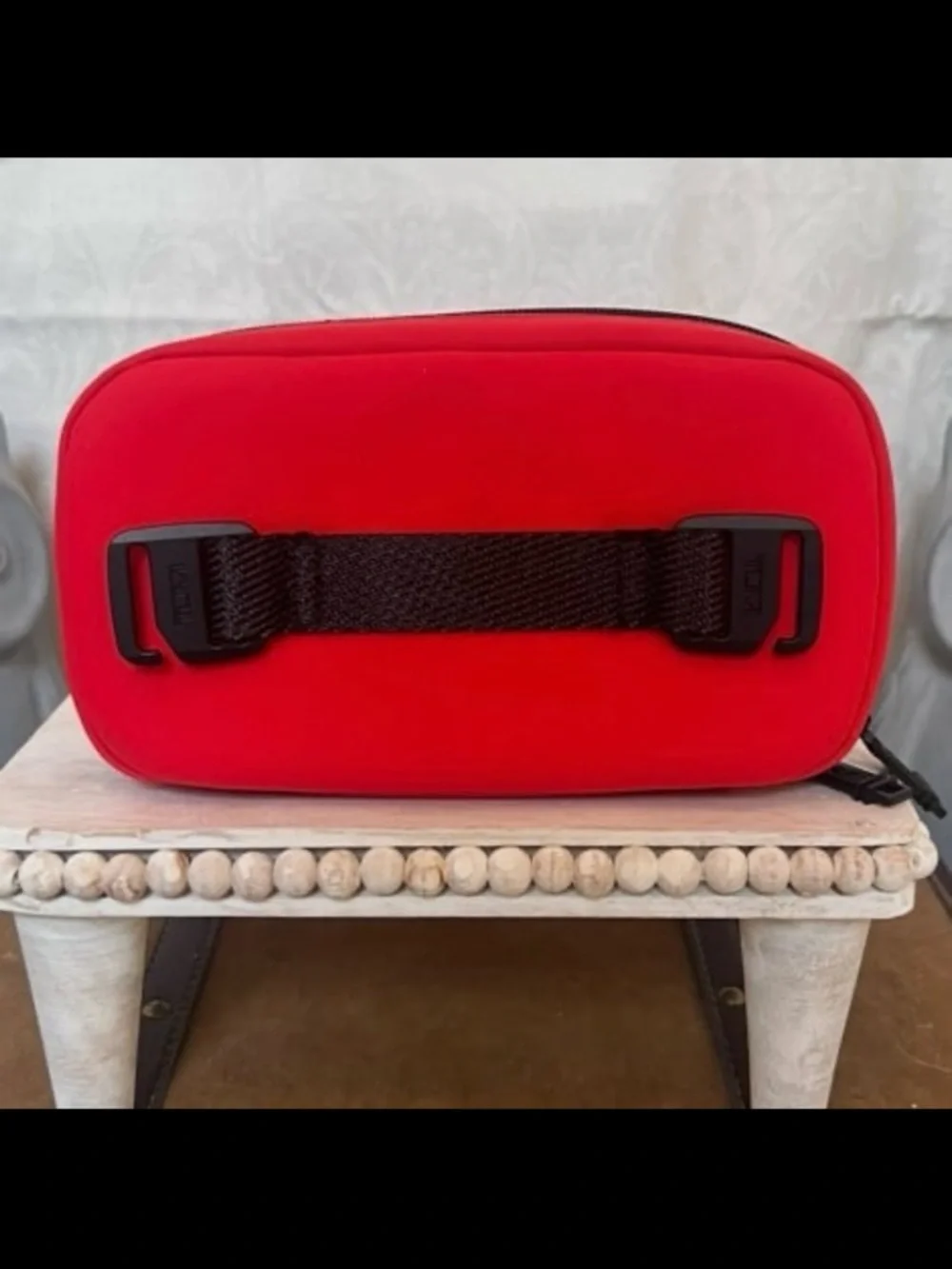 ⚡️TUMI Zip-Around Case - Red